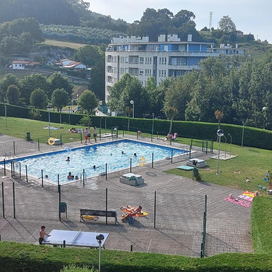 Appartement Soleado Piso Con Garaje Y Piscina A 8' Centro à Castro Urdiales Extérieur photo
