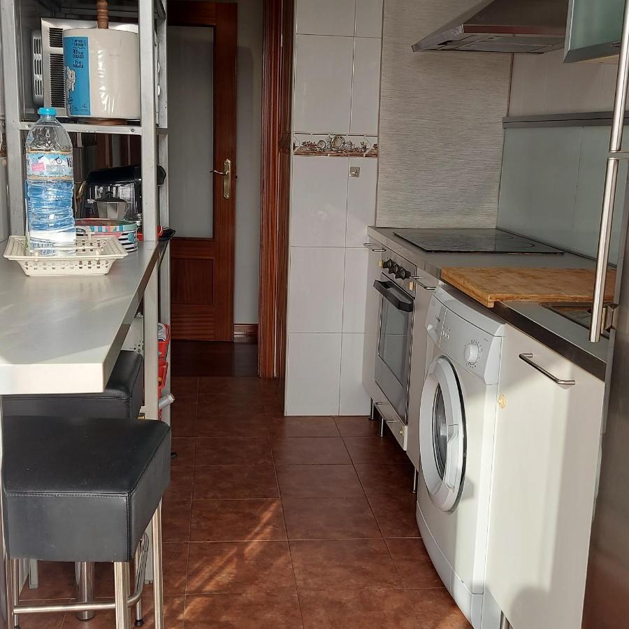 Appartement Soleado Piso Con Garaje Y Piscina A 8' Centro à Castro Urdiales Extérieur photo