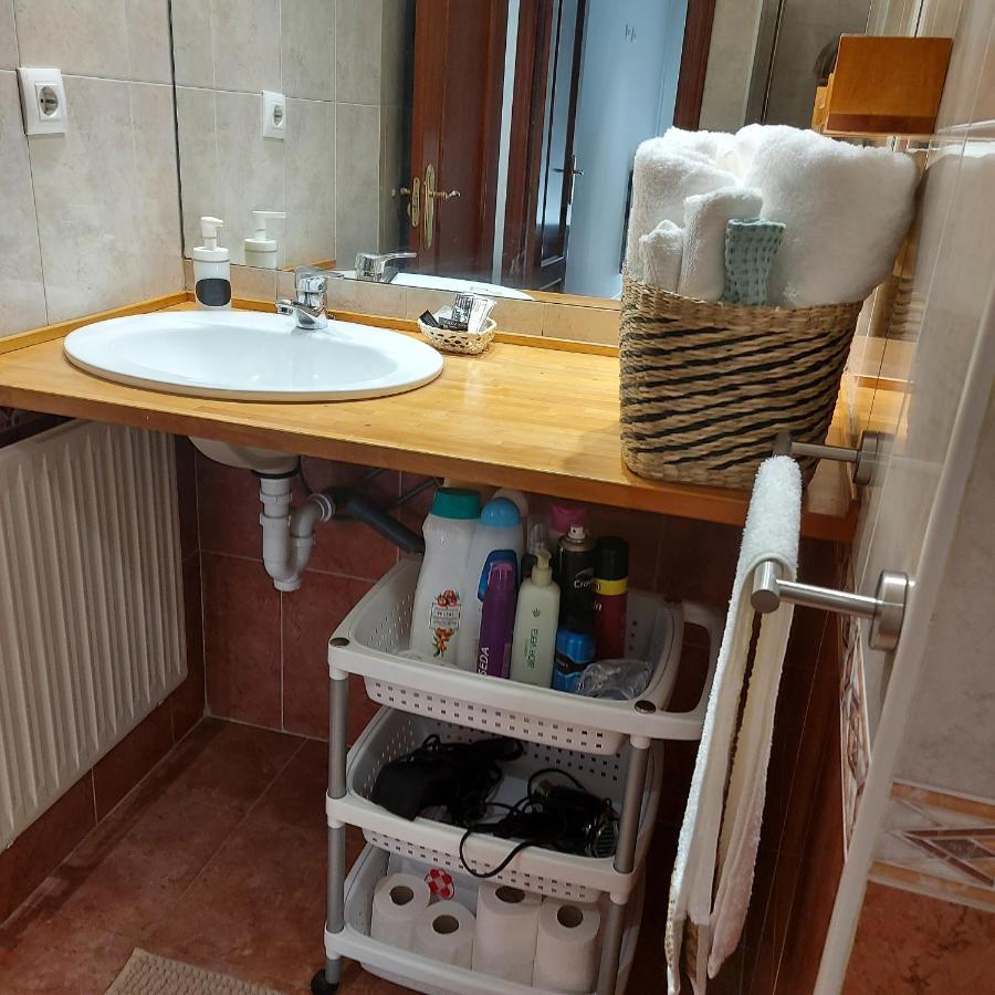 Appartement Soleado Piso Con Garaje Y Piscina A 8' Centro à Castro Urdiales Extérieur photo