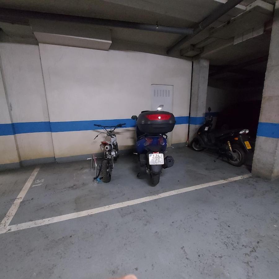Appartement Soleado Piso Con Garaje Y Piscina A 8' Centro à Castro Urdiales Extérieur photo