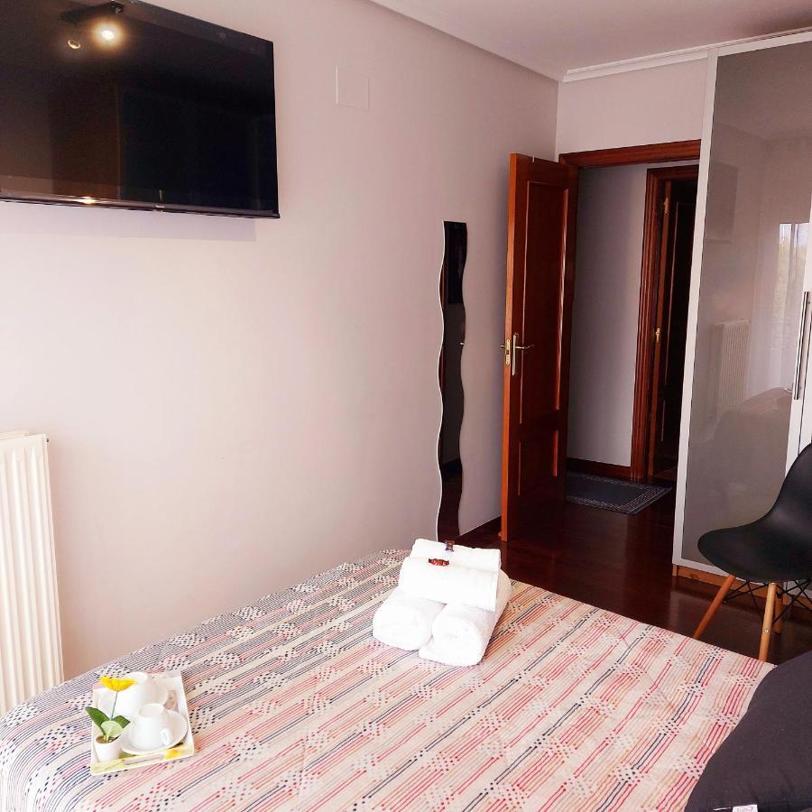 Appartement Soleado Piso Con Garaje Y Piscina A 8' Centro à Castro Urdiales Extérieur photo